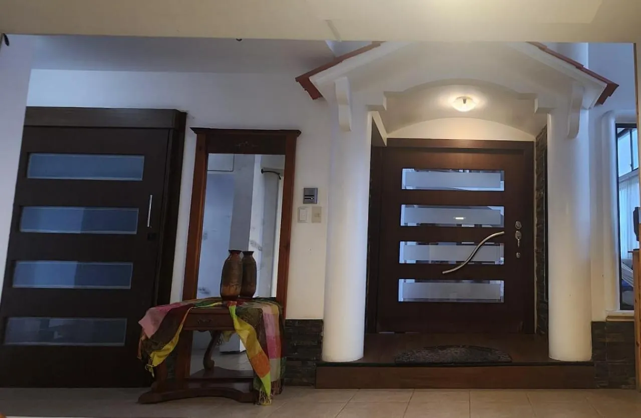 Plaza Lobos Suites San Cristóbal 0*,
