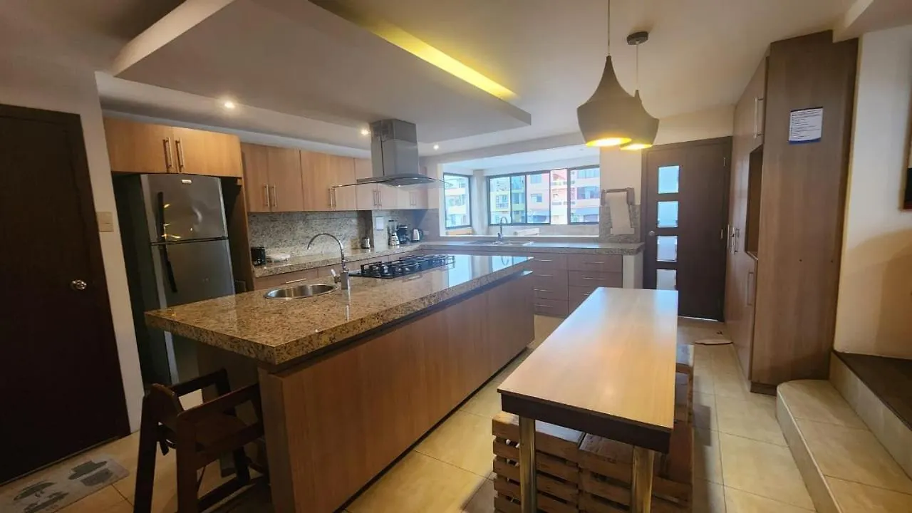 Privatunterkunft Plaza Lobos Suites San Cristóbal