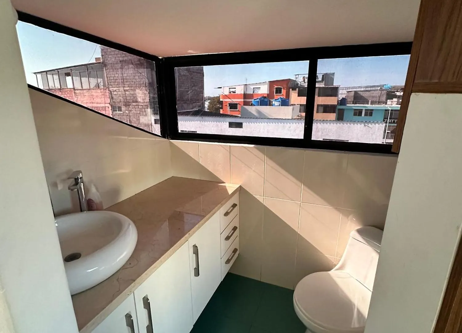 Ubytování v soukromí Plaza Lobos Suites San Cristóbal