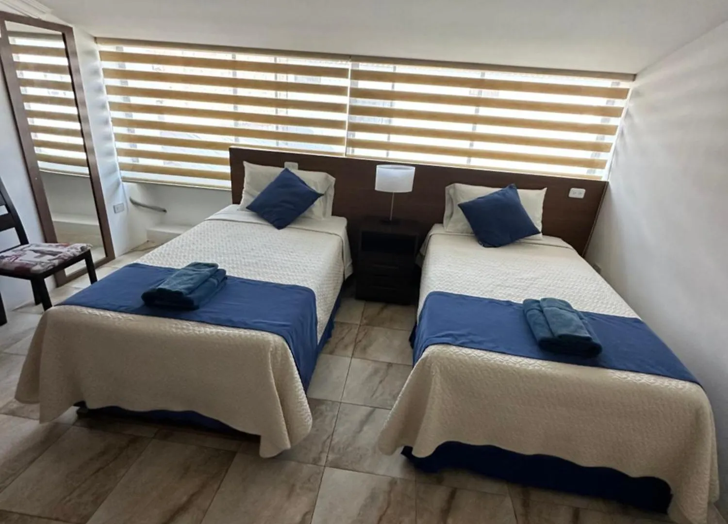 Plaza Lobos Suites San Cristóbal Pansiyon